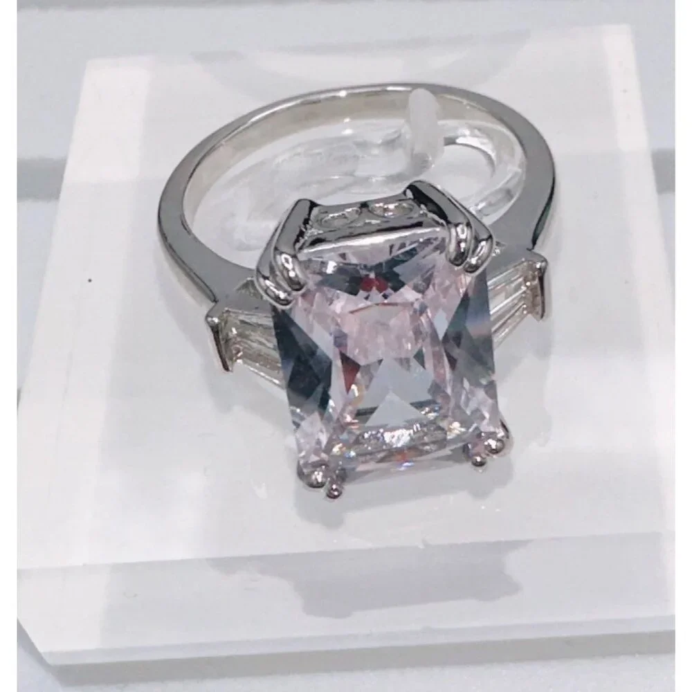Silver Plated Cubic Zirconia Princess Cut Ring Size 7 - Picture 8 of 9